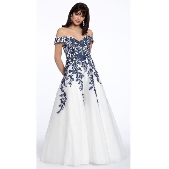 Off the Shoulder Embroidered Tulle Ballgown, Size 6P - Picture 1 of 3